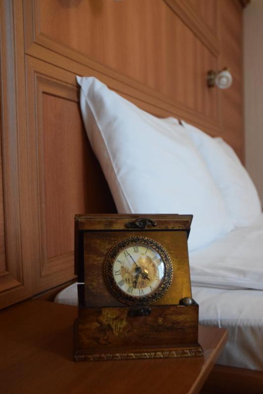 Hotel Elit Pernik Екстер'єр фото