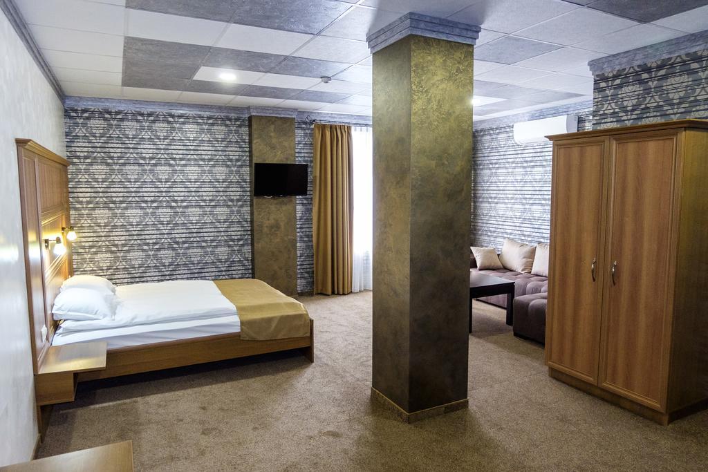 Hotel Elit Pernik Екстер'єр фото